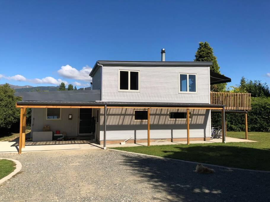 Fergus Hideaway Villa Te Anau Bagian luar foto