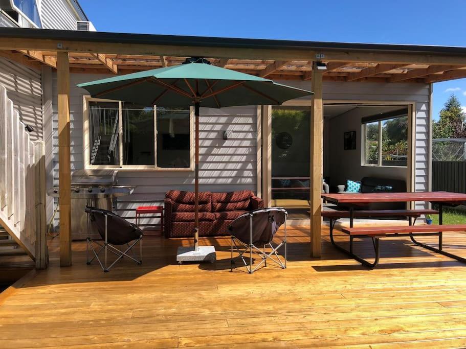 Fergus Hideaway Villa Te Anau Bagian luar foto